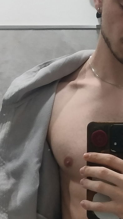 usp, 20 years old from Italy