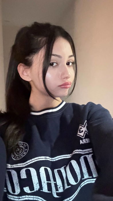 girl646, 21 years old from United States