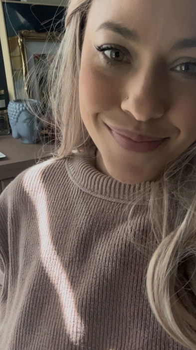 hottylucy69, 28 years old from United States