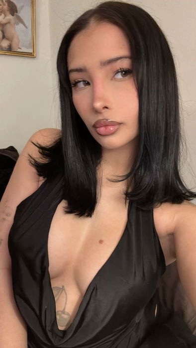 cuteeva99, 26 years old from United Kingdom