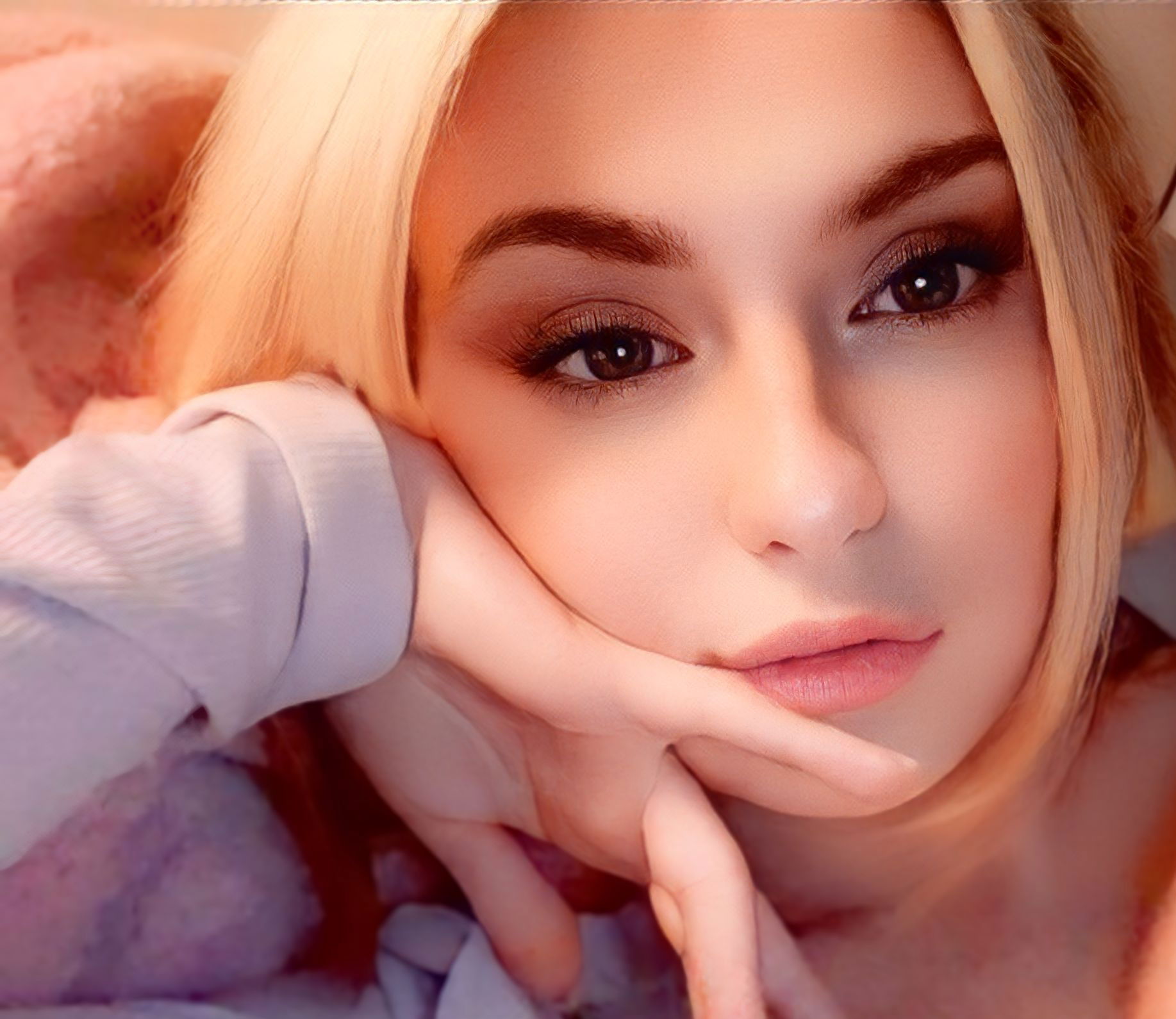 elenaknox