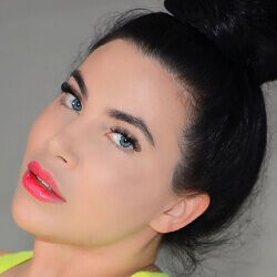 korina kova