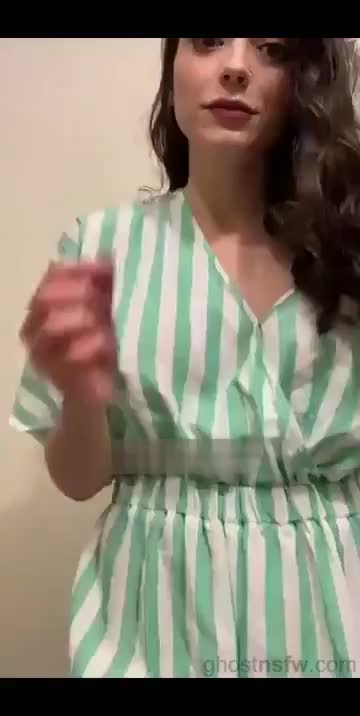 ashly anderson Snapchat Video: Lovely girl showing off her assets