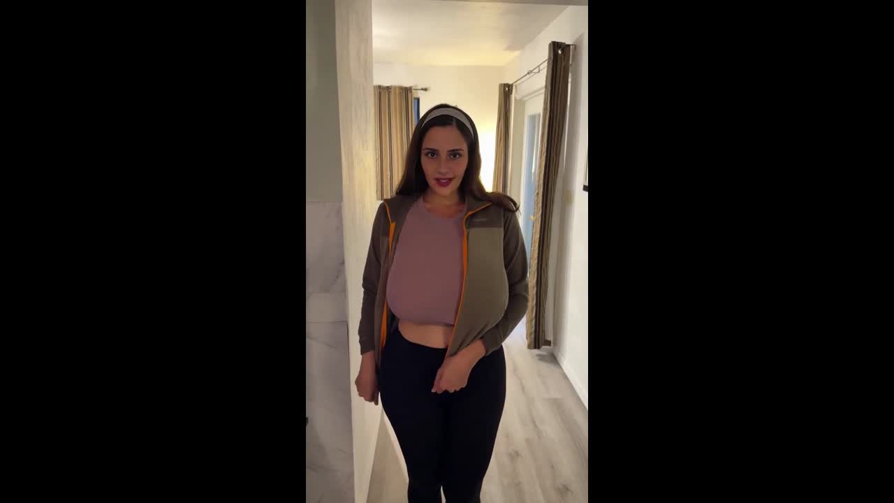 janetandrew4276's whatsapp video thumbnail