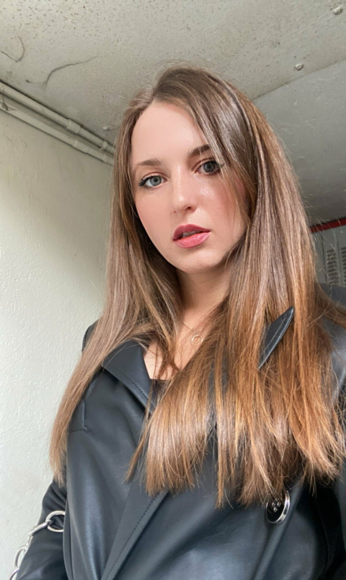 @Leena579