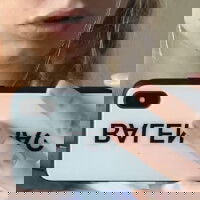 equy9