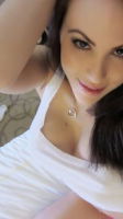 belly375, 21 years old from United States