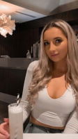 rita, 23 years old from United States
