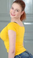 mia, 24 years old from United States