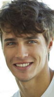 trey, 19 years old from United States