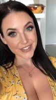 angelamia, 20 years old from United States