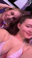 ariana-queen92637263882, 20 years old from United States