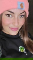 bettanysins, 27 years old from United States