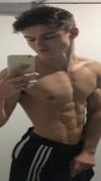 bigdik, 18 years old from United Kingdom