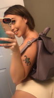 dina12, 24 years old from United States