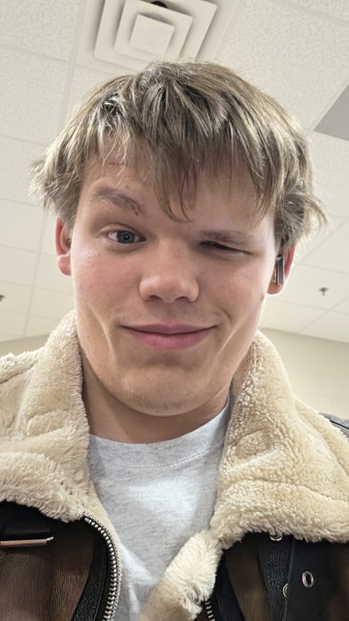 corbinbackup64's telegram sexting profile - 20 yo man from United States