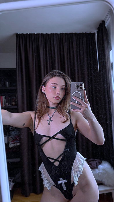 daniIee21's onlyfans sexting profile - 21 yo woman from Germany