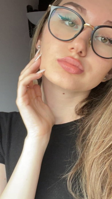 daxer55498's kik sexting profile - 23 yo woman from Australia