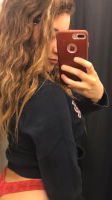 glamour, 25 years old from United States
