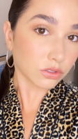 hone, 27 years old from United States