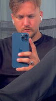 jonas, 24 years old from Sweden