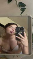 mandelaty, 25 years old from United States