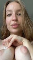 maya77, 25 years old from United States