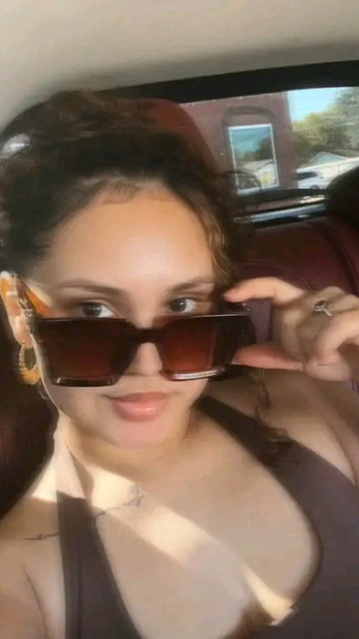 mela's snapchat sexting profile - 18 yo woman from United States