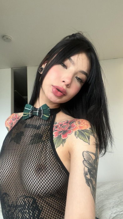 Samanthaklzw's snapchat sexting profile - 24 yo woman from United States