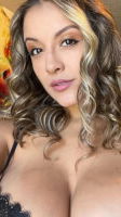 sexylaura, 32 years old from United States