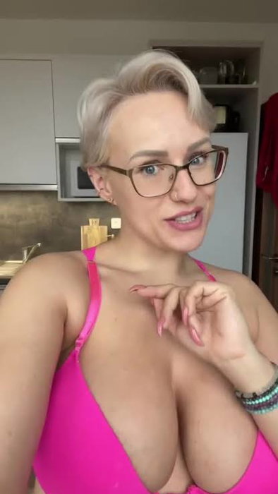 stephaniebabbyyy's whatsapp sexting profile - 31 yo woman from United States
