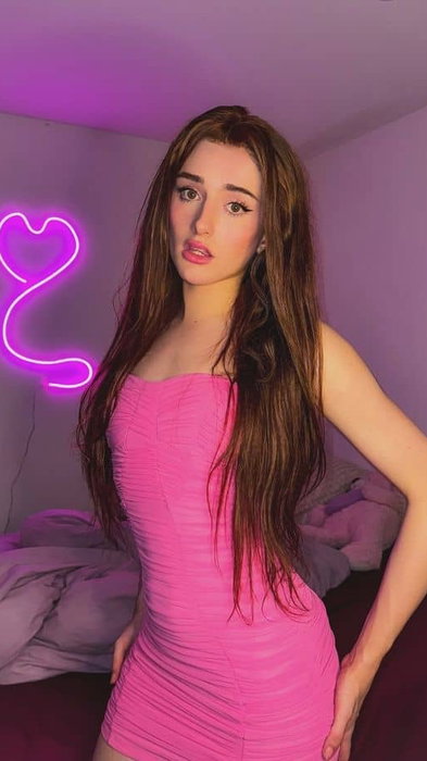 venusmoores's telegram sexting profile - 24 yo man from United States