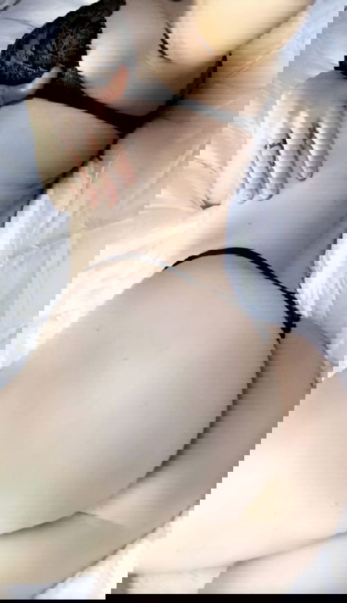 I'm hot and sexy..I can do video cum sex, sexting, hook up,any style masturbation videos like squirting or dildos or ass fuckingl or anal...I have Dropbox and mega ,,,,add me on Telegram@mmare09
