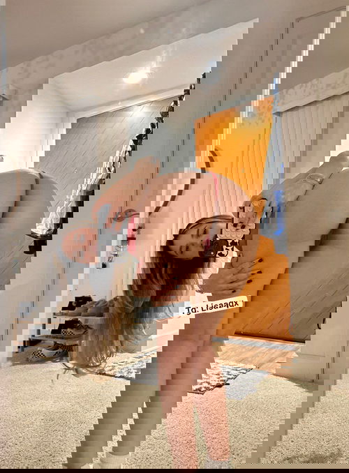 Wanna be my dirty sexting cum partner x video chat? Telegram: @Lisaaqx