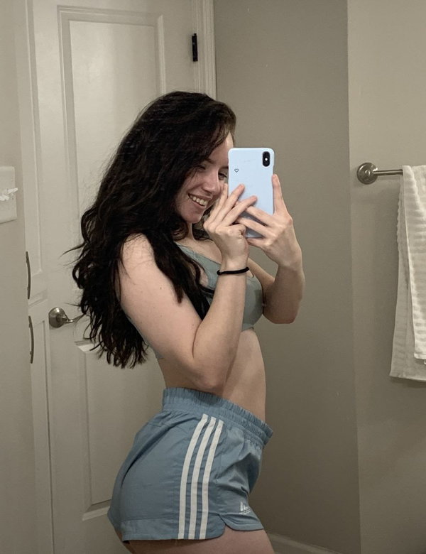 ameliastarrt's telegram photo - Topless, Brunette, Selfie