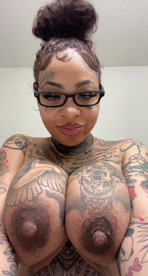carterchristian575's whatsapp gallery - horny, pussy, sexy (3/3)
