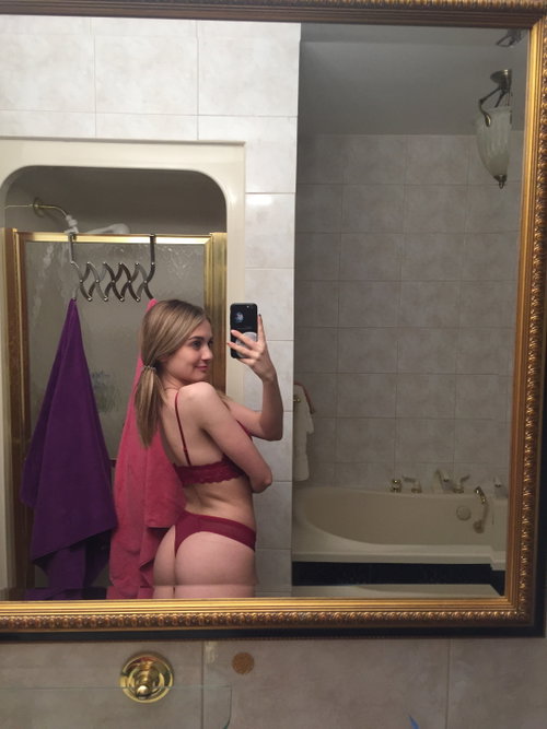 cutetina787@gmail.com's whatsapp gallery - nude, dirty, anal (1/3)