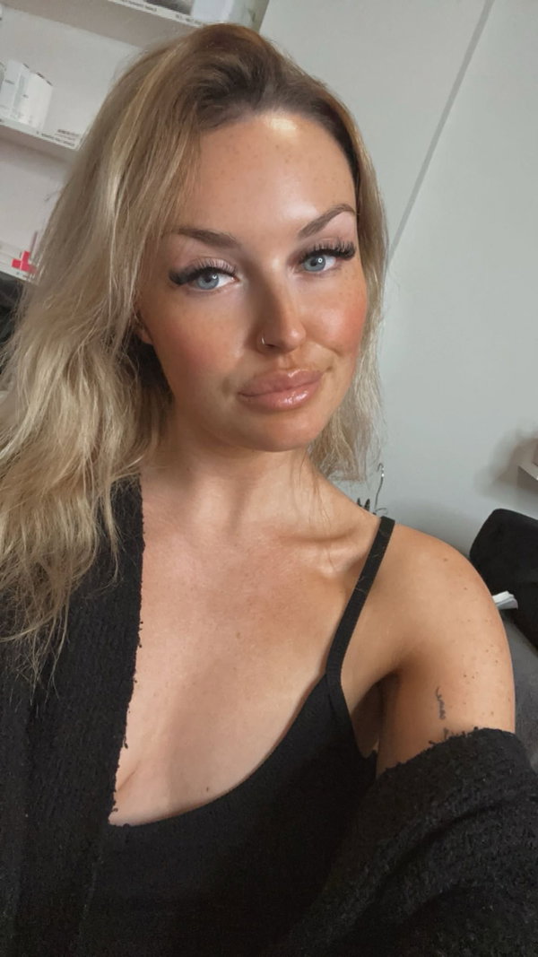 goddesslaurajones's telegram photo - ass, slut, babe