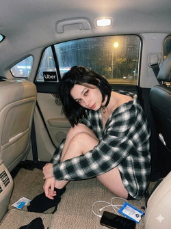 elinaferi8's telegram photo - Brunette, Selfie