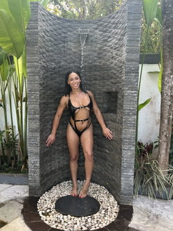 Goddess01's telegram photo - Thong, Curvy, Brunette, Selfie