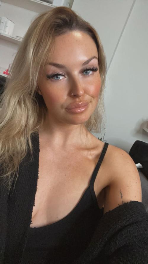 goddesslaurajones's telegram photo - ass, slut, anal