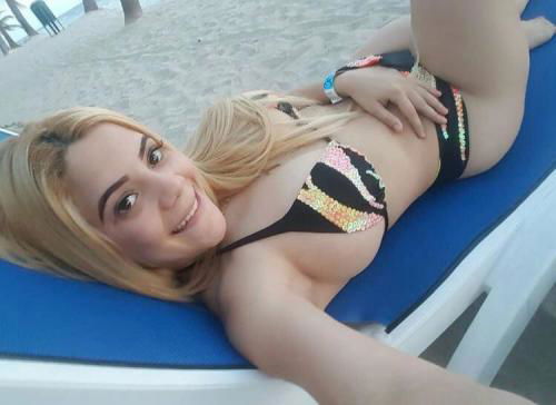 Hello❤ I'm available for hookup if you are interested DM me on my Kik Alice090joyce