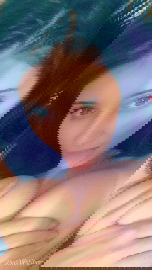 Horny kik me LAYLASHAKERS