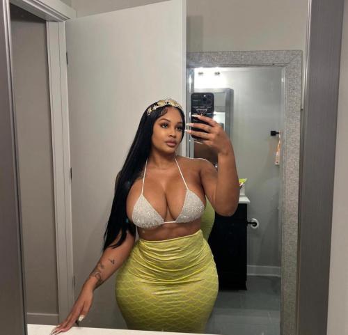 rmary6300's kik photo - boobs, ass, nude