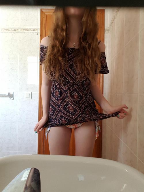 Home alone bored and horny i am a nursing student with no limit snap: x.chloe211