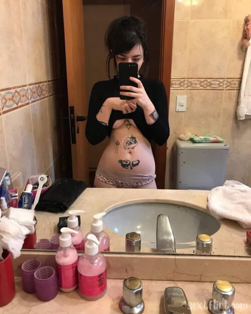 dmkbta22's kik photo - boobs, ass, slut