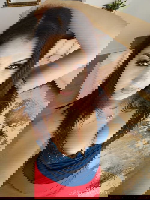 I'm horny and ready to be fucked