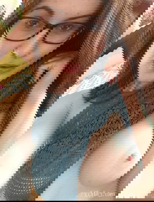 kik add me...lunakj875
