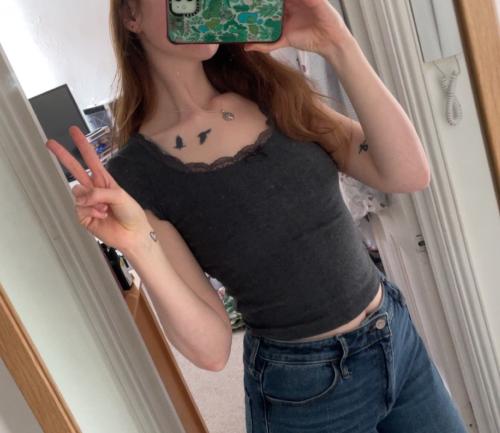 Looking for horny man I’am very sexy X kik__ hannah123rowe