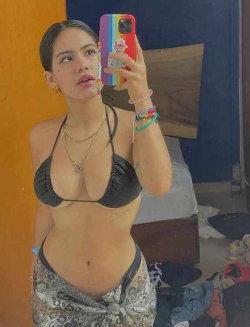 hotlove's kik photo - nude, horny, dirty, Topless, Thong, Brunette, Selfie